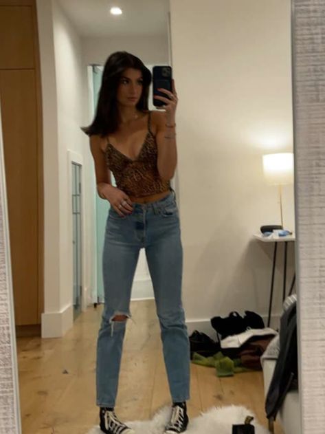 Teen Club Outfits, College Club Outfits, House Party Fits, Teen Club, Summer Party Outfit Night, White Girl Outfits, Estilo Madison Beer, College Club, Fits Ideas