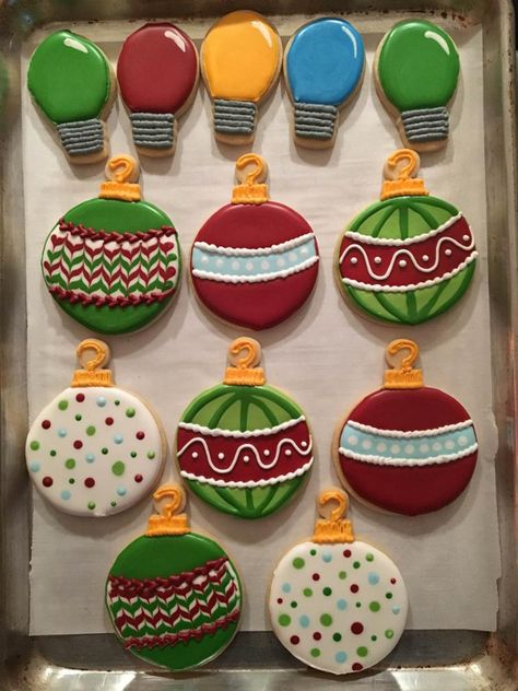 Chritmas Cookies, Kitchen Professional, Christmas Sugar Cookies Decorated, Hat Cookies, Kolaci I Torte, Ornament Cookies, Xmas Cookies, Christmas Cookies Decorated, Christmas Sugar Cookies