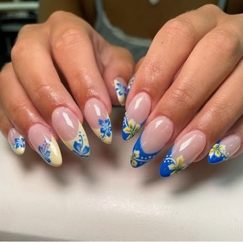 Short Almond Shape, Hawaii Nails, Hello Nails, Cute Simple Nails, Summery Nails, Formal Nails, Blue French, Soft Nails, Short Almond