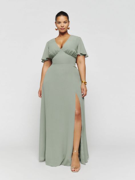 Plus Size Wedding Guest Outfit, Plus Size Wedding Guest Dress, Plus Size Wedding Guest Dresses, Formal Wedding Guest Dress, Plus Size Bridesmaid, Bridesmaid Dresses Plus Size, Plus Size Maxi, Reformation Dresses, Plus Size Wedding