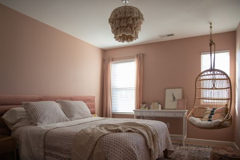 Planning Hacks, Office Renovation, Paint Colors Benjamin Moore, Benjamin Moore Colors, Benjamin Moore Paint, Old Dressers, Soul Mate, Diy Desk, Teen Room