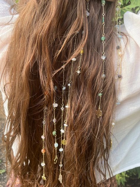 Create Your Own Crystal Hair Charm, GOLD Hair Accessories, Hippie Hair Jewelry, Hair Charms and Jewels - Etsy Wire Hair Wrap, Artemis Costume, Hair Crystals, Homemade Hair Accessories, Dreadlocks Diy, Hair Charm, Beach Hair Accessories, Goddess Hair, Curly Hair Accessories