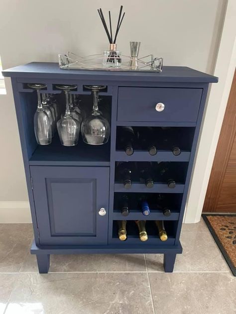 Upcycled Drinks Cabinet, Alcohol Cupboard, Corner Unit Upcycle, Clothes Rack Design, Moody Maximalist, Colorful Apartment, Upcycle Ideas, Upcycling Ideas, Modern Deco