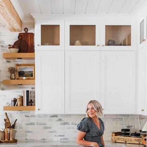 Bonnie Ryan / Home Decor & Design on Instagram: "The kitchen, is the heart of the home, isn’t that what they always say? And our Washington kitchen most definitely is. When I designed our kitchen, there was a major emphasis on form, functionality, and of course beauty too. We moved into our home almost 4 years ago now and there isn’t one decision that I would change, but let me highlight a few that I love most. Head to my blog ryanhausinteriors.com to read about my top 3 favorite things in our kitchen!!!" Bonnie Ryan, Ryan Homes, My Top 3, Emphasis, Our Home, Kitchen Ideas, The Kitchen, Favorite Things, Washington