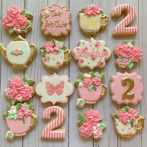 Tea For Two Cupcakes, Floral Tea Party Birthday, Tea Cup Birthday Party, Tea Party Themed Cookies, Tea For Two Cookies Decorated, Partea For Two, Tea Party Themed Birthday Cake, Tea For 2 Birthday Party Ideas, Tea For Two Birthday Party Cookies