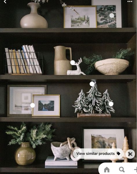 Winter Post Christmas Decor, Winter Shelf Styling, Shelf Decoration Living Room, Decorate Shelf For Christmas, Living Room Shelf Christmas Decor, Christmas Decoration Bookshelf, Christmas Bookcase Styling, Cabin Shelf Decor Ideas, Winter Shelves Decor