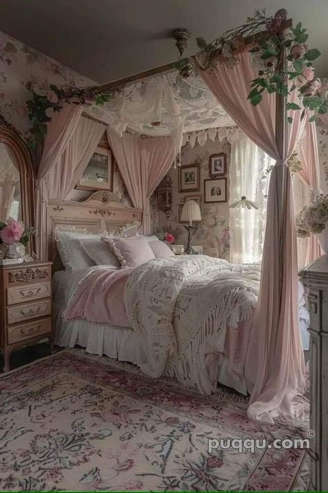 Shabby Chic Decor Bedroom, Victorian Bedroom, Chic Bedroom Decor, Perfect Room, Shabby Chic Interiors, Shabby Chic Bedroom, Shabby Chic Bedrooms, Vintage Bedroom, Country Bedroom