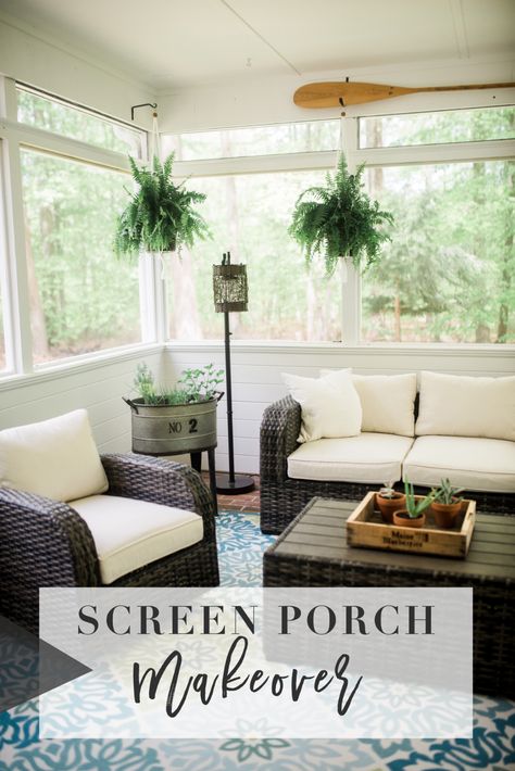 Screen Porch Ideas, 4 Season Sunroom Ideas, Small Screened Porch, Screened In Porch Furniture, Screened Porch Decorating, Small Sunroom, Screened Porch Designs, Porch Makeover, Porch Furniture