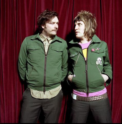 mighty boosh Howard Moon, Vince Noir, Julian Barratt, Mighty Boosh, Love Jones, Huge Hair, Business Web Design, The Mighty Boosh, Noel Fielding