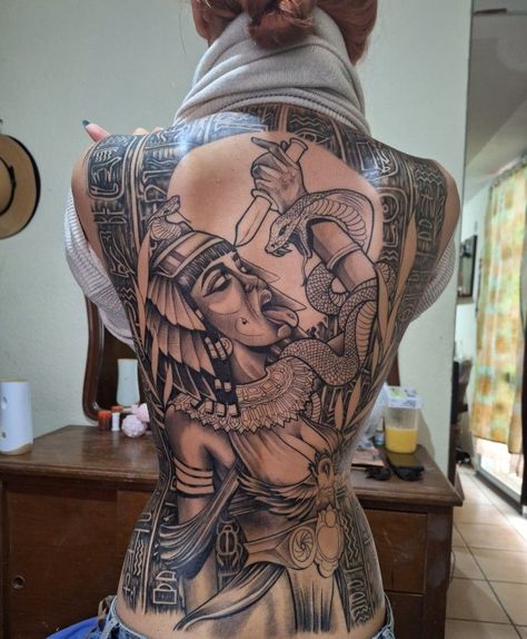 Fullback Tattoo Design Women, Egyptian Back Tattoo, Whole Back Tattoo Women, Back Piece Tattoos For Women, Cleopatra Tattoo, Nefertiti Tattoo, Egyptian Tattoos, Indian Tattoo Design, Cool Back Tattoos