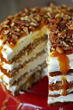 Apple Mousse Cake, Pecan Layer Cake, Apple Mousse, Delish Cakes, Caramel Mousse, Easy Caramel, Chilled Desserts, Creamy Caramel, Cooking Cookies