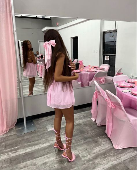 Birthday Dress Aesthetic, Mini Hoco Dress, Goth Cakes, Pink Birthday Dress, Party Dress Pink, Pink Wardrobe, Pretty Pink Princess, Pink Lifestyle, Pink Birthday Party