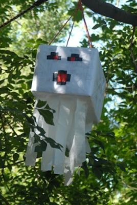 Minecraft party- Ghast piñata I'm going to attempt to make :) Minecraft Pinata, Minecraft Theme, Minecraft Birthday Party, Birthday Party Crafts, Minecraft Birthday, Mini Craft, Minecraft Party, Boys Birthday, Boy Birthday Party