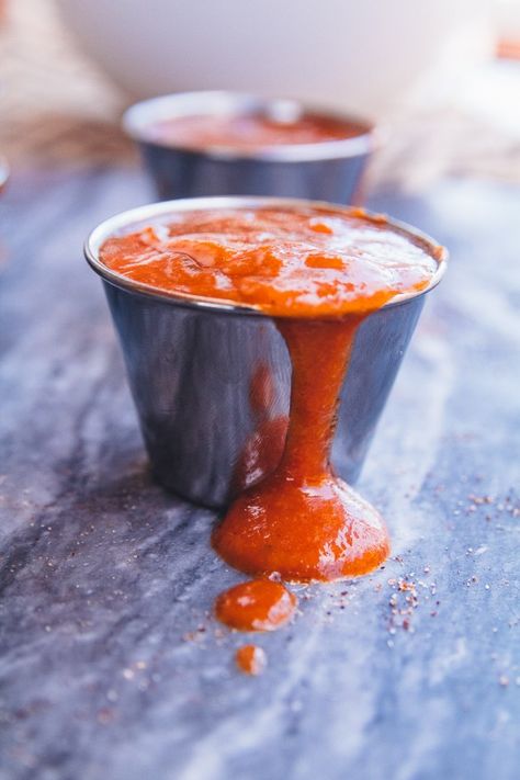 Sweet And Spicy Jalepeño Barbecue Sauce #BBQ #Sauce #Spicy Jalapeno Bbq Sauce, Enchilada Sauce Easy, Bbq Sauces, Red Enchilada Sauce, Bbq Sauce Recipe, Adobo Sauce, Gourmet Cooking, Smoked Chicken, Red Sauce