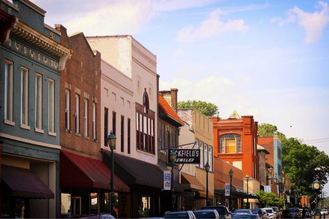 Main Street, Cape Girardeau, Missouri Cape Girardeau Missouri, Cape Girardeau, Main Street, Missouri, Places Ive Been, Painting Ideas, Maine, Cape, Street View