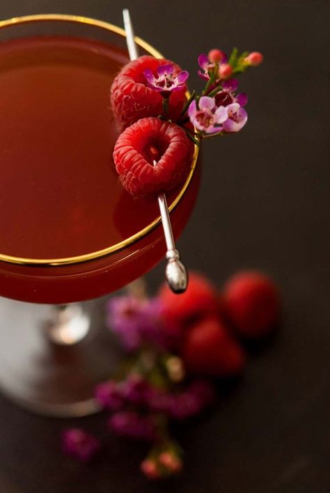 If you’re looking for a Valentines Day cocktail to really put you in the mood, this Damiana tea and sake cocktail is a divine Valentine aphrodisiac. #cocktails, #valentinesday Damiana Tea, Sake Cocktail, Valentine Cocktails, Aphrodisiac Foods, Cocktail Photography, Restaurant Photography, Cocktail Garnish, Valentine Dinner, Valentines Day Food