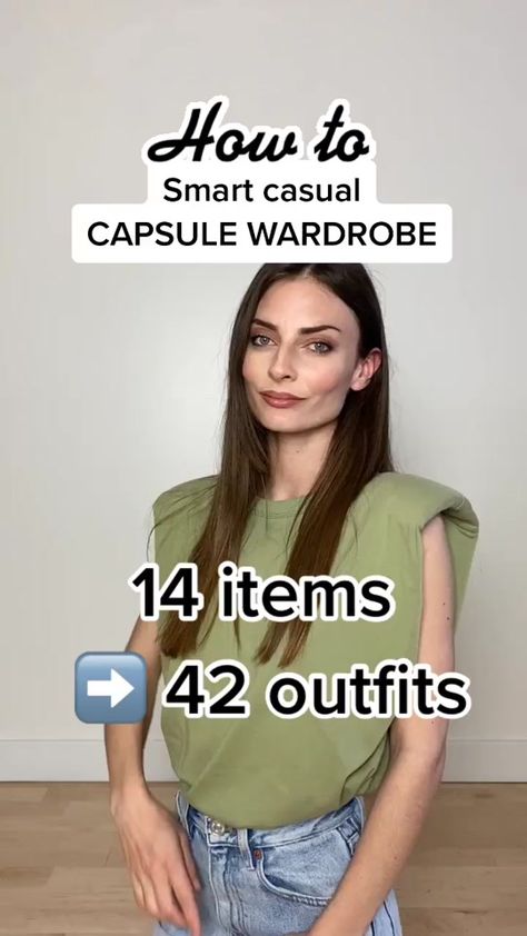 Smart Capsule Wardrobe, Must Have Clothes For Women, Wardrobe Video, Must Have Clothes, Mode Ab 50, Smart Casual Women Outfits, Smart Casual Wardrobe, Smart Casual Women, Wardrobe Fashion