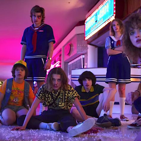 A Group, Season 3, Stranger Things, Neon