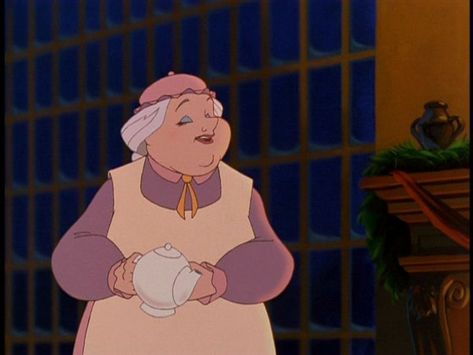 Miss Pots Beauty And The Beast, Beauty And The Beast Human, Mrs Teapot, Disney Females, Chip Beauty And The Beast, David Ogden Stiers, Beauty And The Beast Costume, Beast Costume, Mrs Potts