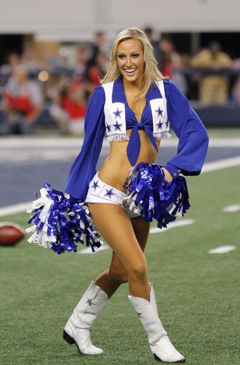 Dallas Cowboys Cheerleaders Wallpaper, Dallas Cowboy Cheerleader Aesthetic, Dallas Cowboys Cheerleaders Vintage, Cfl Cheerleader, Dallas Cowboys Cheerleaders Thunderstruck Dance, Dallas Cowboys Cheerleaders, Nfl Cheerleaders, Global Brands, Blonde Beauty