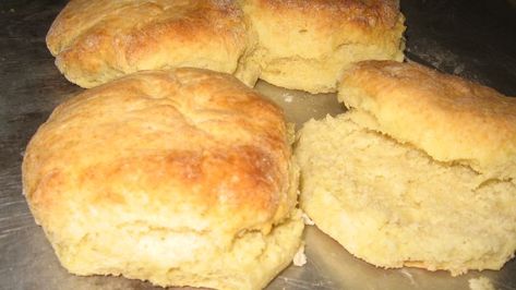 Cathead Biscuits Recipe - Genius Kitchen Cathead Biscuits, Cat Head Biscuits, Appalachian Recipes, Homemade Biscuits Recipe, Biscuit Bread, Biscuit Rolls, Biscuits Recipe, Homemade Biscuits, Bread Recipes Homemade