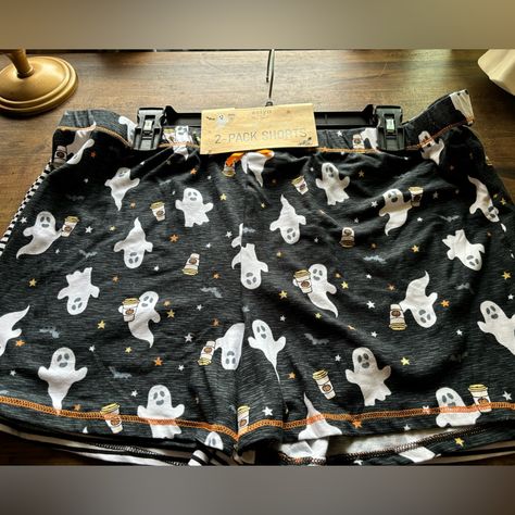 These Adorable Halloween Sleep Shorts Are Butter Soft!! Love The Ghosts With Pumpkin Coffee And Orange Bow Super Cute Black And White Striped With Orange Bow Jaclyn New York Size Xl New With Tag Halloween Cozy, Halloween Pjs, Candle Pedestal, New York Black And White, Orange Bows, Pumpkin Coffee, Cute Black And White, Sleep Shorts, Shorts Set