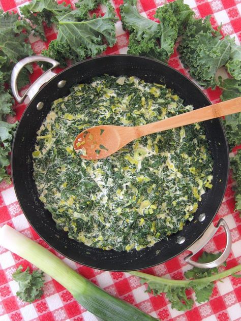 Leeks And Kale Recipe, Kale And Leek Recipes, Kale Soup Recipes, Creamed Kale, Leek Recipes, How To Cook Kale, Creamed Leeks, Kale Soup, Kale Recipes