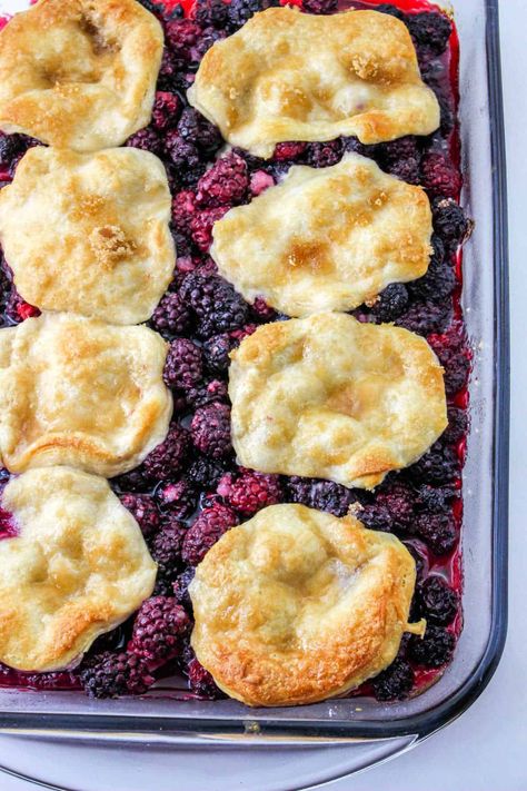 Easy cobbler with biscuits and frozen fruit, fresh or pie filling is here! Using refrigerated biscuits or homemade and berries or peaches. Blueberry Cobbler With Biscuits, Biscuit Cobbler Recipe, Cobbler With Biscuits, Biscuit Cobbler, Recipe Using Canned Biscuits, Easy Cobbler, Fruit Cobbler Recipe, Easy Blueberry Cobbler, Fruit Biscuits