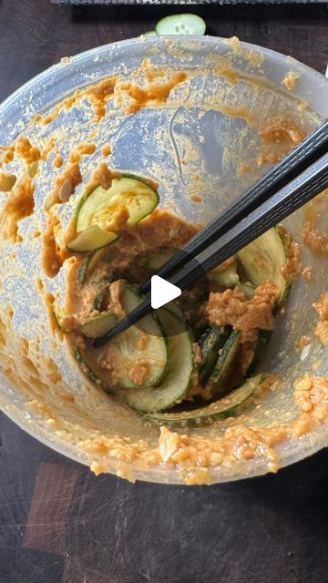 Rocco Gizzo | 🍝 Italian Cuisine on Instagram: "🥒 Cucumber Salad with Spicy Peanut Sauce 🥒 @logansfewd cucumber trend had me craving a whole cucumber, so this cucumber recipe is with a spicy peanut sauce!   1 large cucumber 3 tbsp peanut butter  2 tbsp tamari (or soy sauce) 1 tbsp rice wine vinegar  1/2 tbsp hot honey  1 tsp sesame oil  1/2 tsp red pepper flakes  1 garlic clove, grated   Thinly slice your cucumber into a large deli container. Add the remaining ingredients and shake until your arms fall off.  If you have any leftover sauce after you finish the cucumbers, just add more cucumber to the sauce and keep on eating!   #cucumbertrend #cucumbersalad #spicypeanutsauce #slicedcucumbers #cucumberrecipe" Peanut Butter Cucumber Salad, Logansfewd Cucumber, Peanut Butter Shake, Spicy Peanut Sauce, Spicy Peanuts, Salad Ideas, Cucumber Recipes, Hot Honey, Garlic Clove