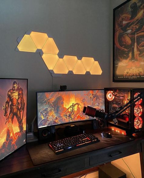 Setup gamer Gamer Aesthetic, Gaming Desk Setup, Best Gaming Setup, Computer Gaming Room, Computer Desk Setup, Gamer Setup, Home Studio Setup, Video Game Room Design, Video Game Rooms