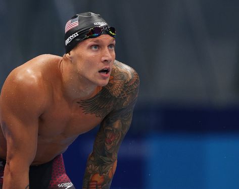 You May Need to Jump in the Pool to Cool Off After Seeing These Photos of Olympic Swimmer Caeleb Dressel Caeleb Dressel, Heptathlon, Team Usa Olympics, Olympic Swimming, Olympic Swimmers, Competitive Swimming, Swimming Sport, Usa Olympics, Olympic Gymnastics