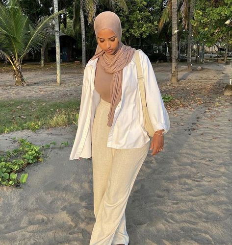 Morocco Ootd, Summer Modest Outfits Muslim, Dubai Fits, Muslim Streetwear, Summer Hijabi, Hijabi Summer, Hijabi Summer Outfits, Hijabi Fashion Summer, Summer Modest Outfits