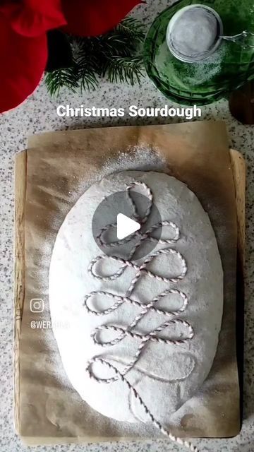 Christmas Tree Scored Sourdough, Christmas Tree Scoring Sourdough, Cute Sourdough Scoring, Christmas Scoring Sourdough, Sourdough Christmas Scoring, Christmas Tree Sourdough Scoring, Christmas Sourdough Scoring, Christmas Sourdough Bread, Sourdough Christmas Tree