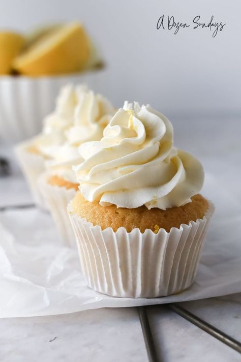 This lemon curd cupcakes recipe is so quick and easy to make. These cupcakes are also so lemony – lemon sponge filled with lemon curd, topped with lemon buttercream and lemon zest. They’re perfect for an afternoon treat or for a party – make them in advance and freeze them before topping with buttercream. Lemon Loaf Cake Recipe, Lemon Curd Cupcakes, Easy Lemon Curd, Curd Filling, Lemon Sponge, Easy Cupcake Recipes, Lemon Curd Filling, Lemon Buttercream, Lemon Muffins