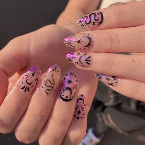 Maquillage Yeux Cut Crease, Witch Nails, Witchy Nails, Summer Gel Nails, Magic Nails, Goth Nails, Nails Desing, Fire Nails, Dream Nails