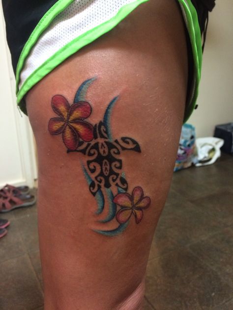 Hawaiian tattoo, sea turtle, plumeria Hawaii Tattoo Ideas, Hawaiian Turtle Tattoos, Aloha Tattoo, Sea Turtle Tattoos, Tattoo Practice Stencils, Tattoo Sea, Hawaii Tattoo, Hawaiian Flower Tattoos, Plumeria Tattoo