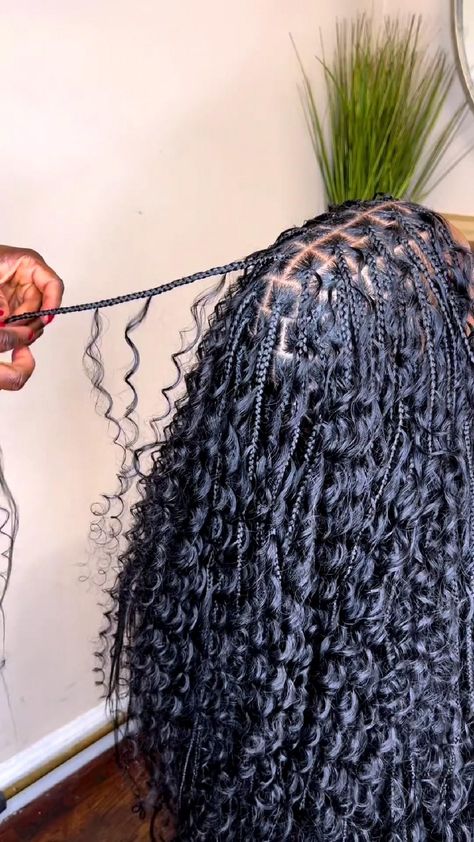 Knotless Braids Goddess, Braids Tiktok, Braids Goddess, Boho Braided Hairstyles, Latest Braided Hairstyles, Short Box Braids Hairstyles, Big Box Braids Hairstyles, Goddess Braids Hairstyles, African Hair Braiding Styles