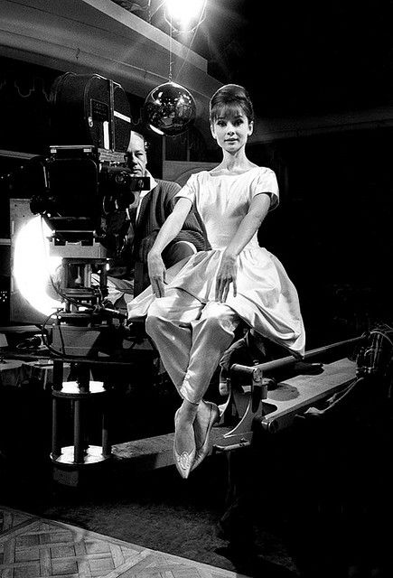 "I was born with something that appealed to an audience at that particular time...I acted instinctively. I've had one of the greatest schools of all - a whole row of great, great directors."-Audrey♥ Audrey Hepburn Paris, Paris When It Sizzles, Audrey Hepburn Born, Audrey Hepburn Photos, Audrey Hepburn Style, Hepburn Style, My Fair Lady, Person Of Interest, Fair Lady