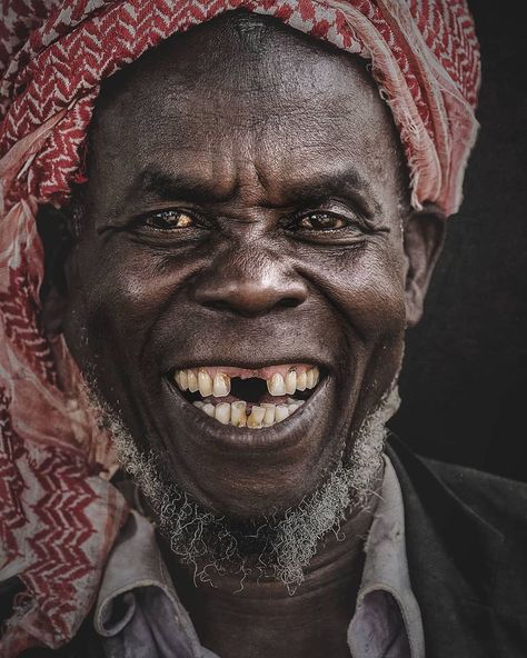 African Lifestyle, Old Faces, African Style, People Photography, Funny Valentine, African Fashion, How Many, Lifestyle, Human