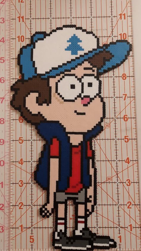 Dipper from Gravity Falls made with perler beads Gravity Falls Kandi, Gravity Falls Crochet, Gravity Falls Perler Beads, Dipper From Gravity Falls, Ironing Beads, Perler Creations, Diy Kandi, Fall Bead, Desenhos Gravity Falls