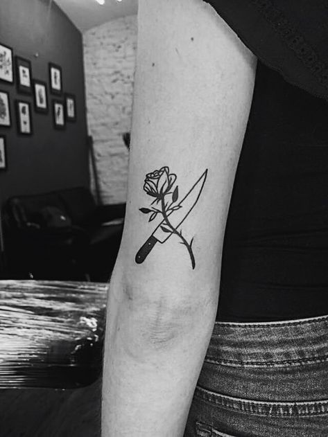 Delicate as a rose Stubborn as a dagger Rose With Knife Tattoo, Knife With Flowers Tattoo, Knife And Rose Tattoo, Rose And Dagger Tattoo, Rose Vine Tattoos, Stick Poke Tattoo, Daffodil Tattoo, Knife Tattoo, Tattoo Leg