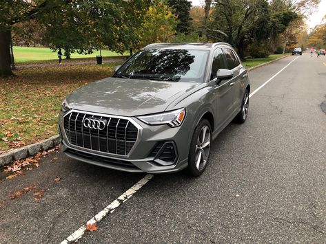 Small Suv Cars, Audi Q, Audi 1, New Audi, Crossover Suv, Small Suv, Change My Mind, Lux Cars, Bmw X1