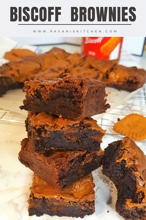 Biscoff Brownies Recipe Eggless Chocolate Cupcakes, Biscoff Chocolate, Biscoff Brownies, Biscoff Recipes, Lotus Biscuits, Brownies Recipes, Easy Truffles, Perfect Brownies, Biscoff Spread