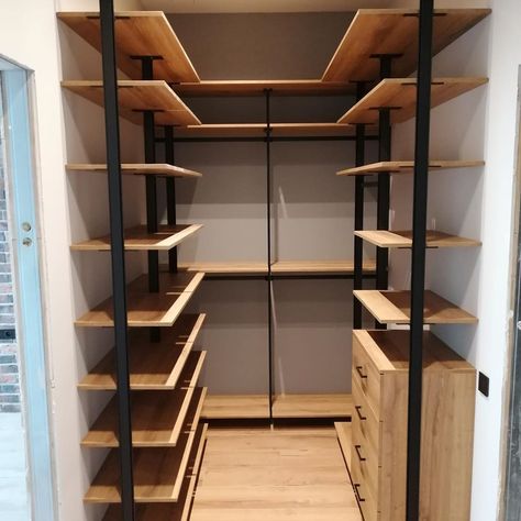 Closet Industrial, Clothing Room, Industrial Closet, Master Suite Bedroom, Boys Closet, Closet Design Layout, Small Closets, Closet Remodel, Master Room