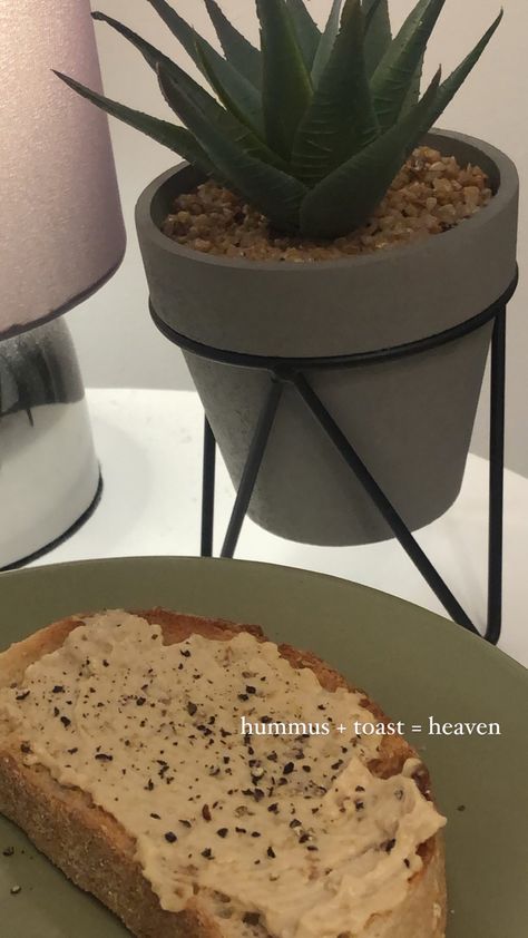 Hummus Toast Aesthetic, Hummus Aesthetic, Food Instagram Aesthetic, Hummus Toast, Instagram Story Inspiration, Hummus Sandwich, Recovery Food, Food Instagram, Food Diary