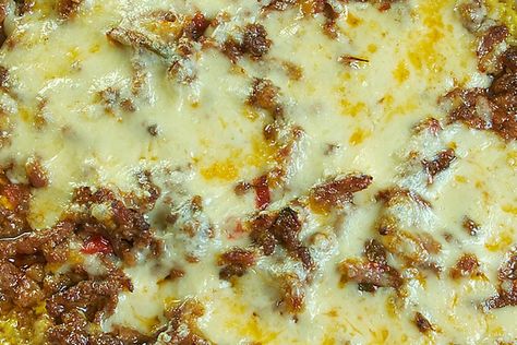 Best 5-Ingredient Casserole Recipe: Bookmark This Potato & Ground Beef Casserole Recipe Right Now Budget Friendly Casseroles, Meat Casseroles, Ground Beef Potato Casserole, Beef Potato Casserole, Ground Beef Casserole Recipes, Ground Beef And Potatoes, Baking Measurements, Potatoe Casserole Recipes, Beef And Potatoes