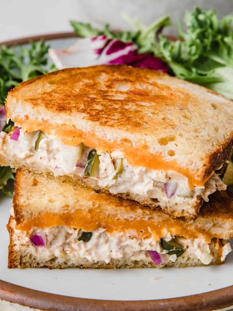 Our tuna melt sandwich, featuring creamy tuna salad and gooey melted cheese on perfectly toasted sourdough bread, is the ultimate quick and delicious meal you’ll want to make again and again! Tuna Melt On Sourdough Bread, Tuna Melt, Tuna Melt Sandwich Open Face, Oven Tuna Melt, The Ultimate Tuna Melt, Open Faced Tuna Melt, Best Tuna Sandwich, Tuna Melt Sandwich, Tuna Melt Recipe