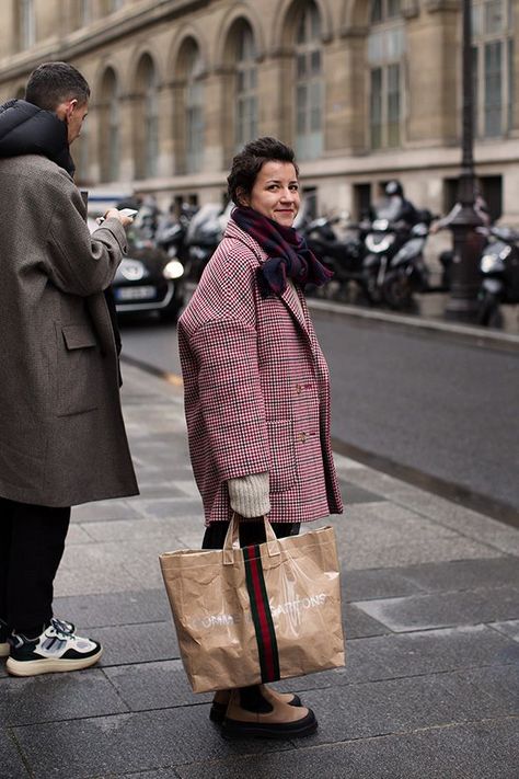 On the Street…Color Story, Paris Sartorialist Women, Scott Schuman, Pink Portrait, Black Knitwear, The Sartorialist, Winter Jumpsuit, Giovanna Battaglia, Cut Tees, Fitted Suit