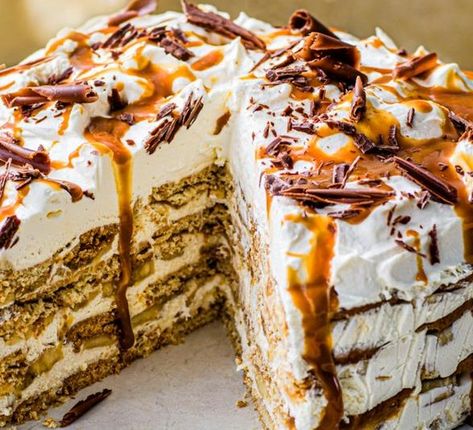 Banoffee Fridge Cake Recipe Banoffee Tart, Banoffee Cheesecake, Banoffee Cake, Fridge Cake, Best Summer Desserts, Flat Cakes, Summer Baking, Banoffee Pie, Best Cheesecake