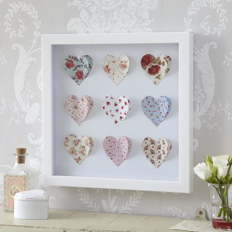 Vintage Nautical Decor, Shabby Chic Accessories, Box Frame Art, Japandi Wall Art, Picture Boxes, Cadeau Diy, Cadeau Photo, Paper Heart, Button Art